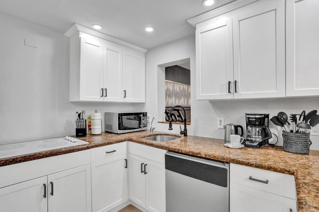 Hotel Ra Pompano Beach
