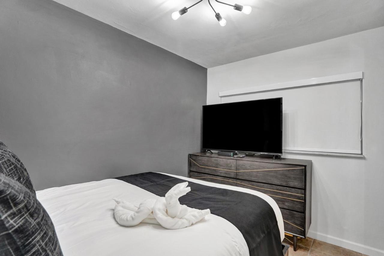 Hotel Ra Pompano Beach